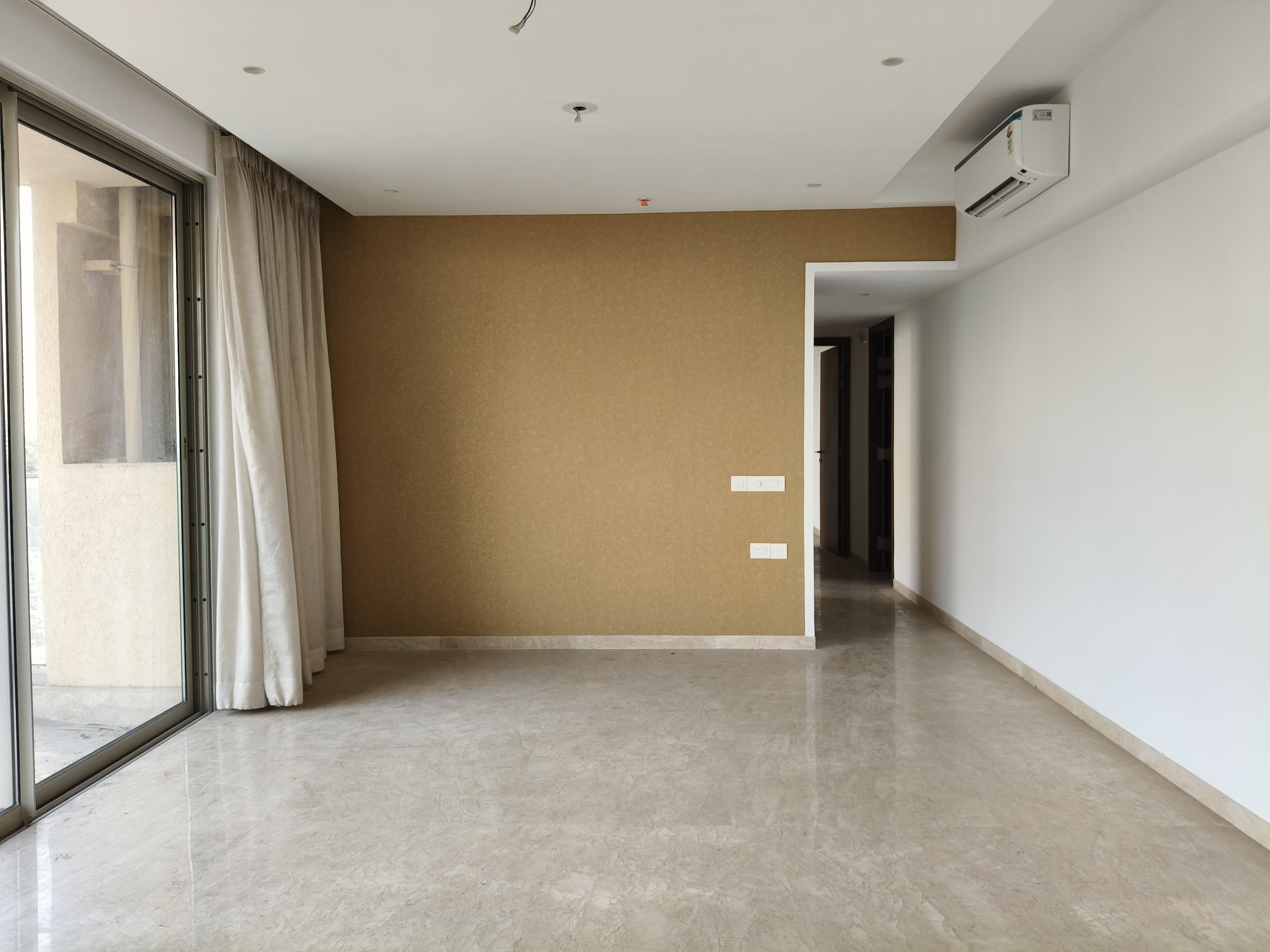 3 BHK + Extra Room Apartment For Rent in Hiranandani Estate