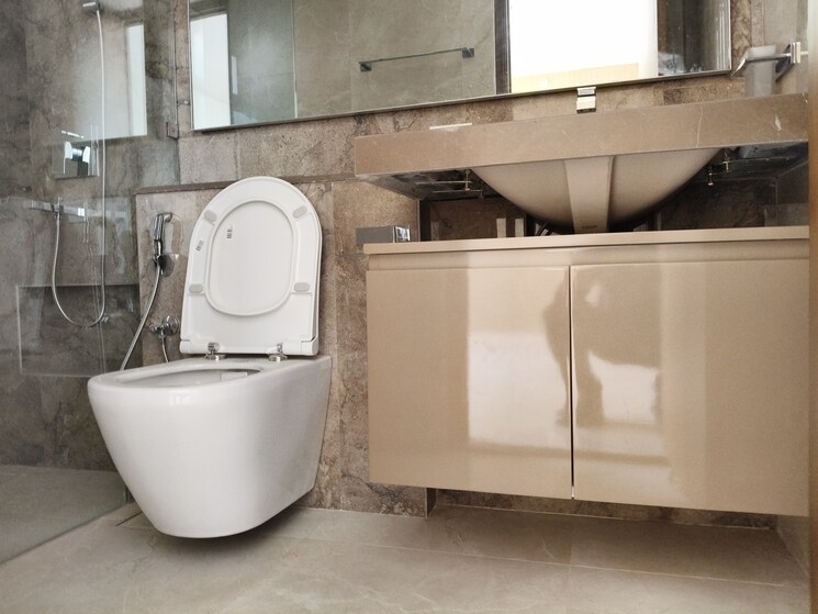 Bathroom, hiranandani-estate 3 Bedroom 1300 Sq.Ft. Apartment In Ghodbunder Road Thane 8847127