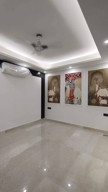 Furnished Amenities in 2 BHK Builder Floor at Malviya Nagar – for Rent