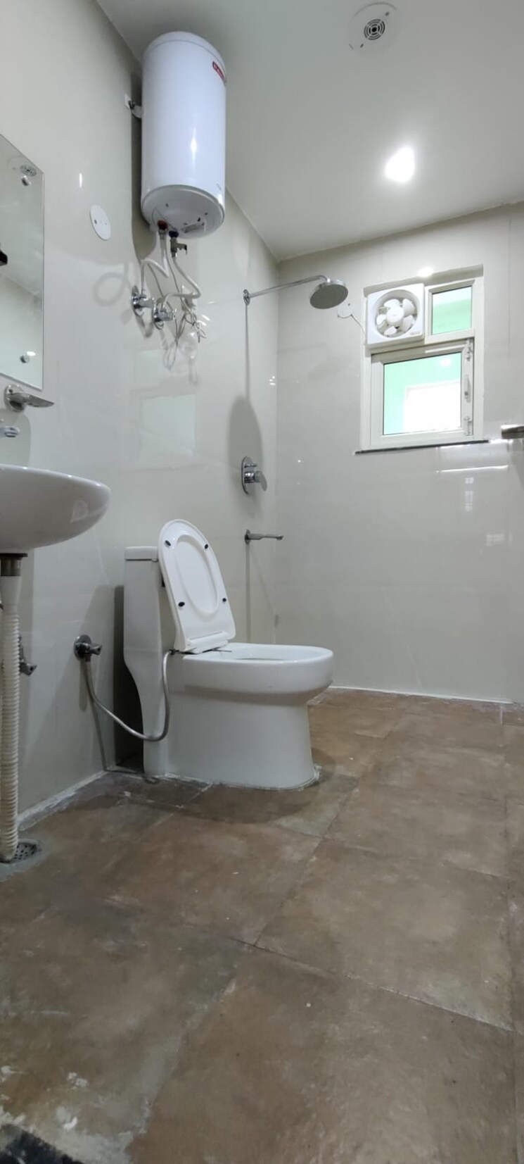 Bathroom, sector 47 1 Bedroom 680 Sq.Ft. Builder Floor In Sector 47 Gurgaon 8847118