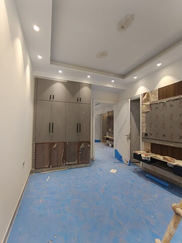 Building Lobby in 3 BHK Apartment at Sahridaya Apartments, Paschim Vihar – for Rent