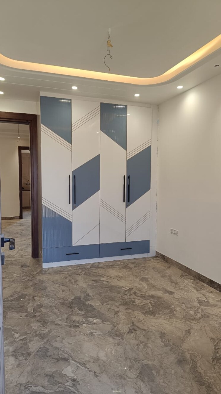 Room, triveni-apartments-cghs 3 Bedroom 1350 Sq.Ft. Apartment In Paschim Vihar Delhi 8847202