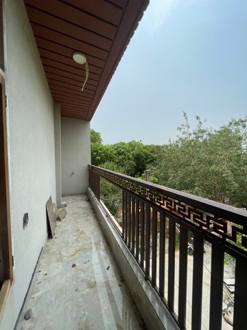Balcony in 1 BHK Builder Floor at Saket – for Rent