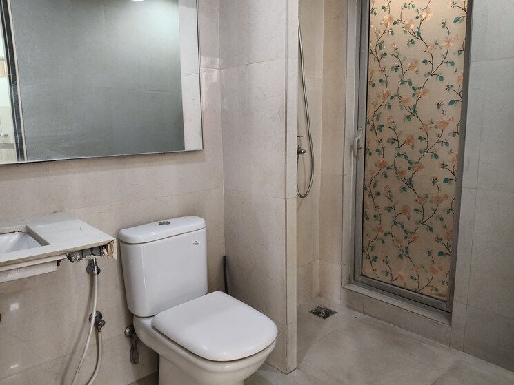 Bathroom, hiranandani-estate-pelican 3 Bedroom 1100 Sq.Ft. Apartment In Ghodbunder Road Thane 8847220