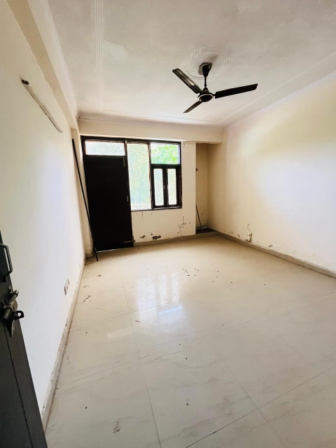 2 BHK Builder Floor For Rent in Saket