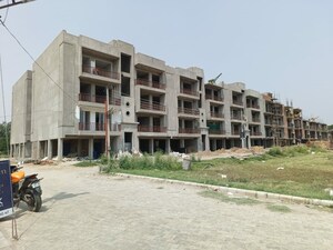 3 BHK Builder Floor For Sale in Sector 115