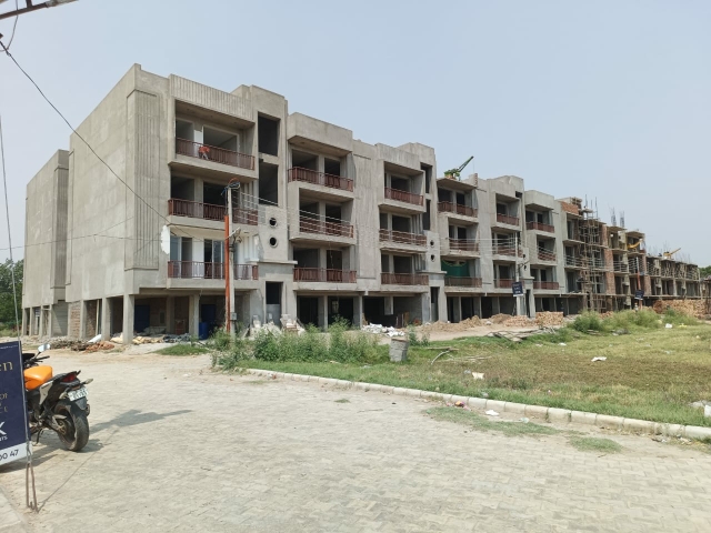 3 BHK Builder Floor For Sale in Sector 115