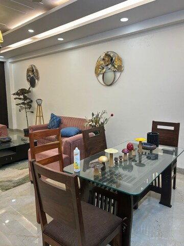 Master Bedroom in 3 BHK Builder Floor at Saket – for Rent