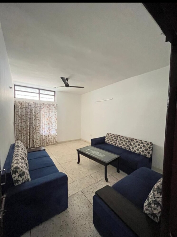 Living Room, sector 38 2 Bedroom 1000 Sq.Ft. Builder Floor In Sector 38 Chandigarh 8847249