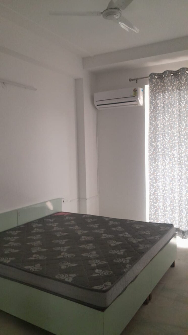 Bedroom, ss-the-lilac 3 Bedroom 1865 Sq.Ft. Builder Floor In Sector 49 Gurgaon 8847260