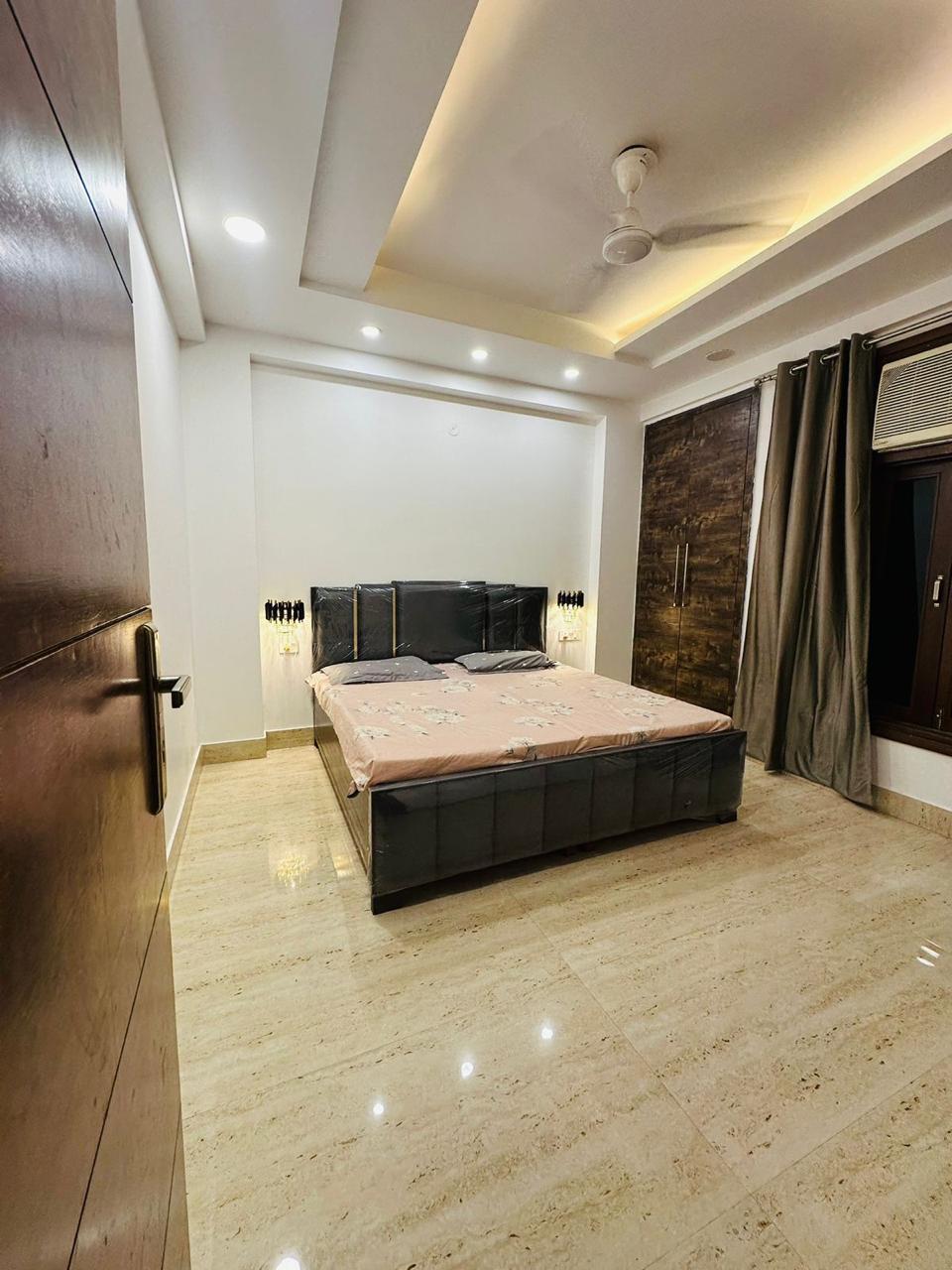 3 BHK Builder Floor For Rent in Green Park