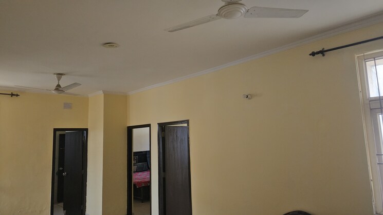 Room, ansal-housing-woodbury 2 Bedroom 1200 Sq.Ft. Apartment In Patiala Road Zirakpur 8847320