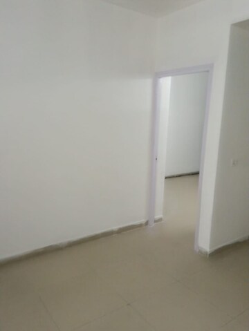 Room in 2 BHK Apartment at AVL 36 Gurgaon, Sector 36 – for Rent