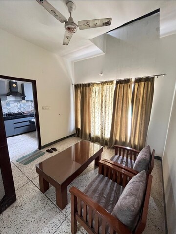 Living Room in 2 BHK Builder Floor at Sector 8 – for Rent
