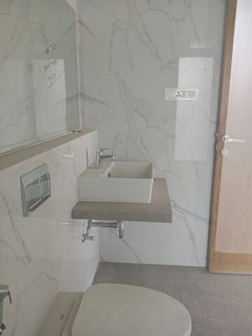 Bathroom in 3 BHK Apartment at Mirchandani Triton, Santacruz West – for Rent
