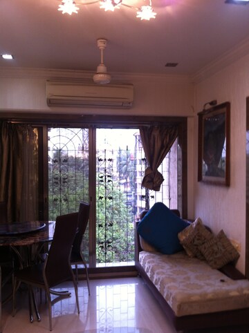 Lobby in  Pg at Vakola – for Rent