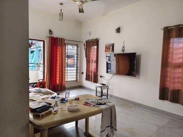 Living Room in 2 BHK Builder Floor at Halasuru – for Rent