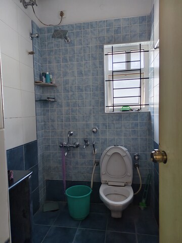 Bathroom in 2 BHK Builder Floor at Halasuru – for Rent