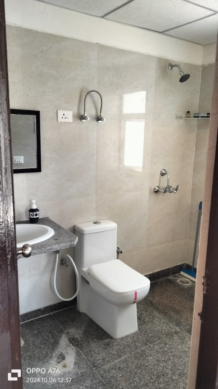 Bathroom, sangwan-heights 2 Bedroom 1275 Sq.Ft. Apartment In Raj Nagar Extension Ghaziabad 8847387