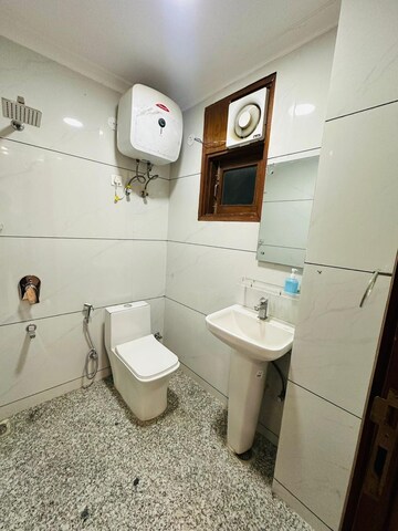 Master Bedroom in 4 BHK Builder Floor at Gulmohar Park – for Rent