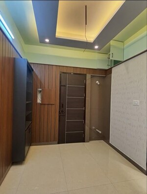 Kitchen in 2.5 BHK Builder Floor at Sector 33 – for Sale