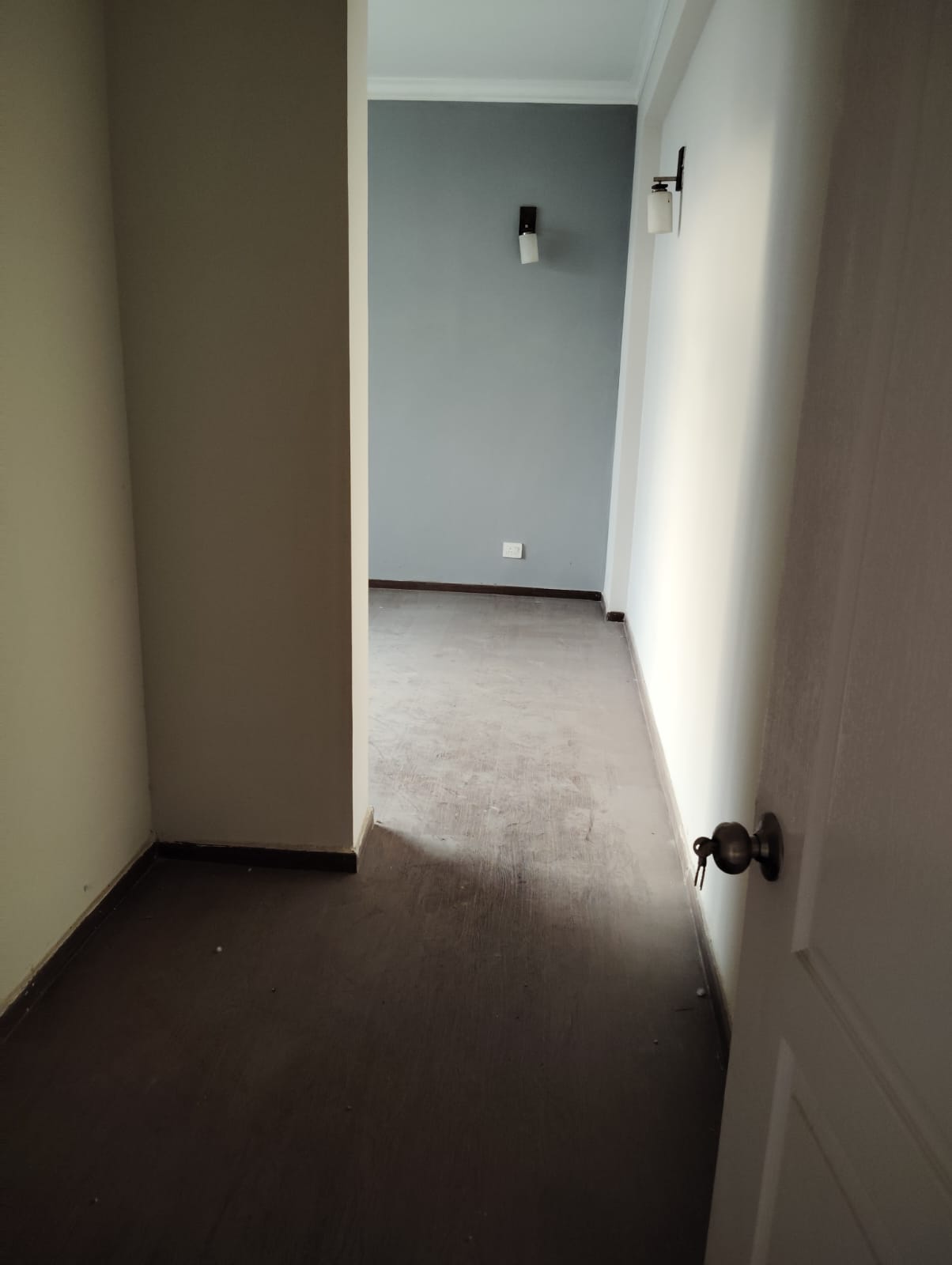 3.5 BHK + Servant Room,Study Room Apartment For Sale in Raheja Vedaanta