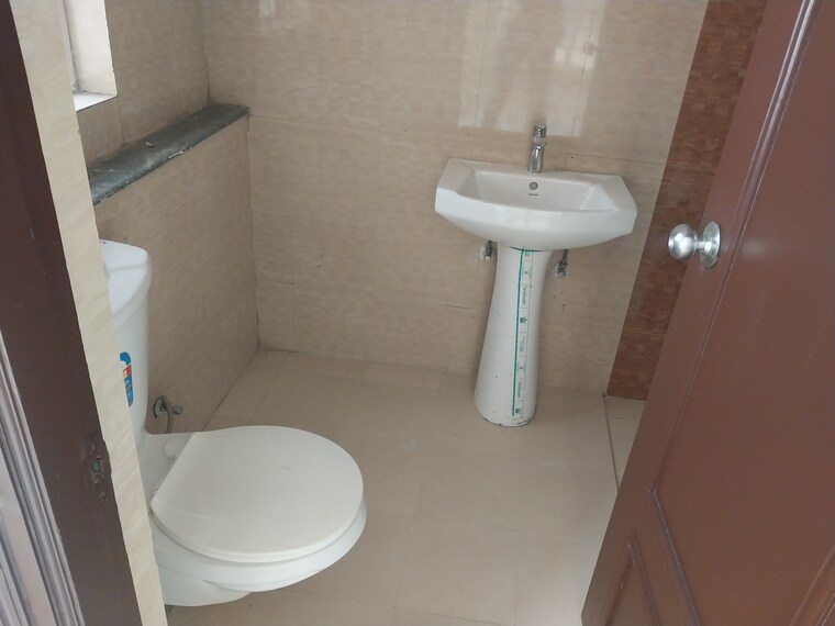 Bathroom, ghr-titania 3 Bedroom 1686 Sq.Ft. Apartment In Kondapur Hyderabad 8847427