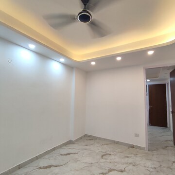 Room in 1 BHK Builder Floor at Chattarpur – for Rent