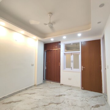 Room in 1 BHK Builder Floor at Chattarpur – for Rent