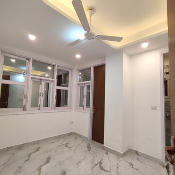 Room in 1 BHK Builder Floor at Chattarpur – for Rent