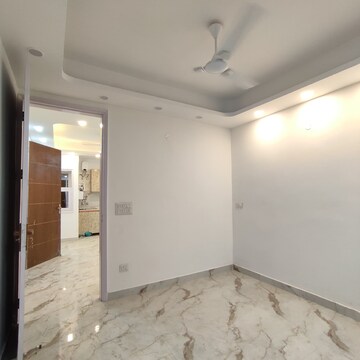 Room in 1 BHK Builder Floor at Chattarpur – for Rent