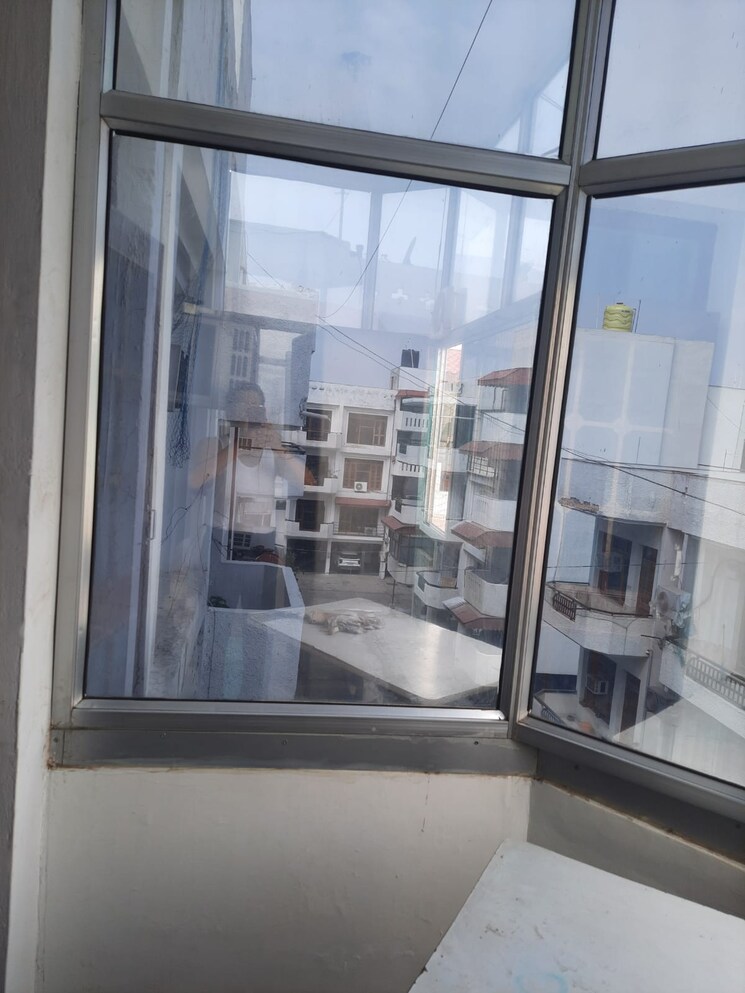 Other, sector 49 2 Bedroom 1000 Sq.Ft. Apartment In Sector 49 Chandigarh 8847436