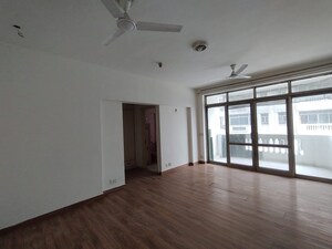 2 BHK Apartment For Sale in Emaar Emerald Estate, Sector 65