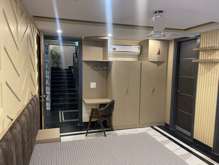 Master Bedroom, bestech-park-view-city-2 4 Bedroom 2383 Sq.Ft. Apartment In Sector 49 Gurgaon 8847442