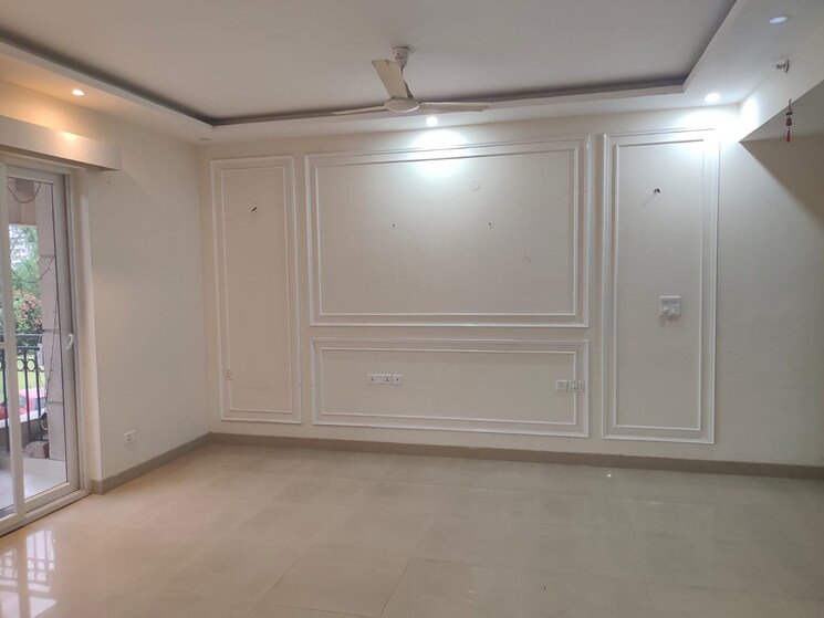 Room, ats-golf-meadows 3 Bedroom 1500 Sq.Ft. Apartment In Central Derabassi Chandigarh 8847441