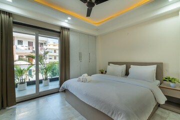 Bedroom in 3 BHK Apartment at Pioneer Park Presidia, Sector 62 – for Sale