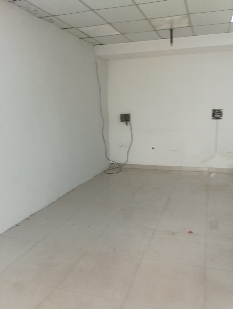 Floor Plan, vipul-plaza-faridabad Commercial Office Space 580 Sq.Ft. In Sector 81 Faridabad 8847477