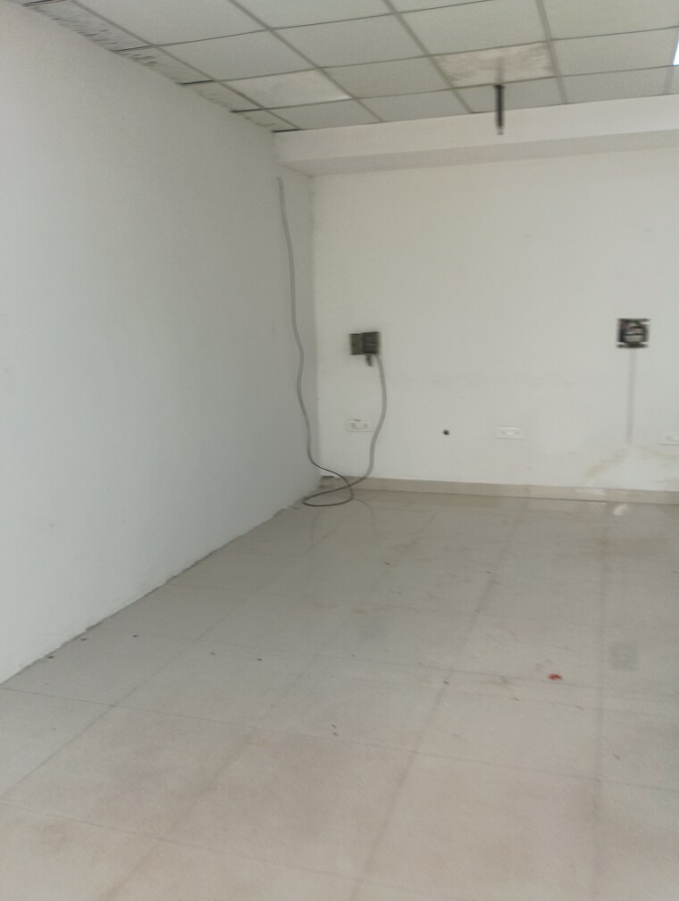 Floor Plan, vipul-plaza-faridabad Commercial Office Space 580 Sq.Ft. In Sector 81 Faridabad 8847477