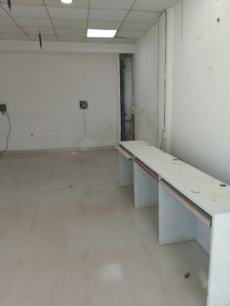 Floor Plan, vipul-plaza-faridabad Commercial Office Space 580 Sq.Ft. In Sector 81 Faridabad 8847477