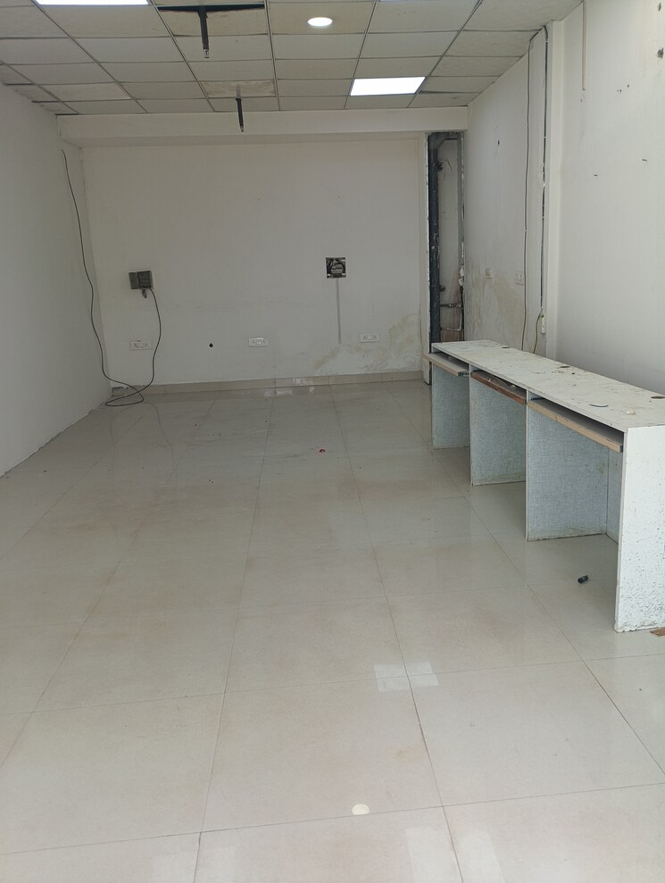 Floor Plan, vipul-plaza-faridabad Commercial Office Space 580 Sq.Ft. In Sector 81 Faridabad 8847477