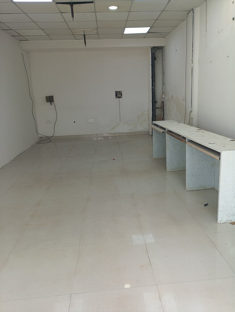 Floor Plan, vipul-plaza-faridabad Commercial Office Space 580 Sq.Ft. In Sector 81 Faridabad 8847477