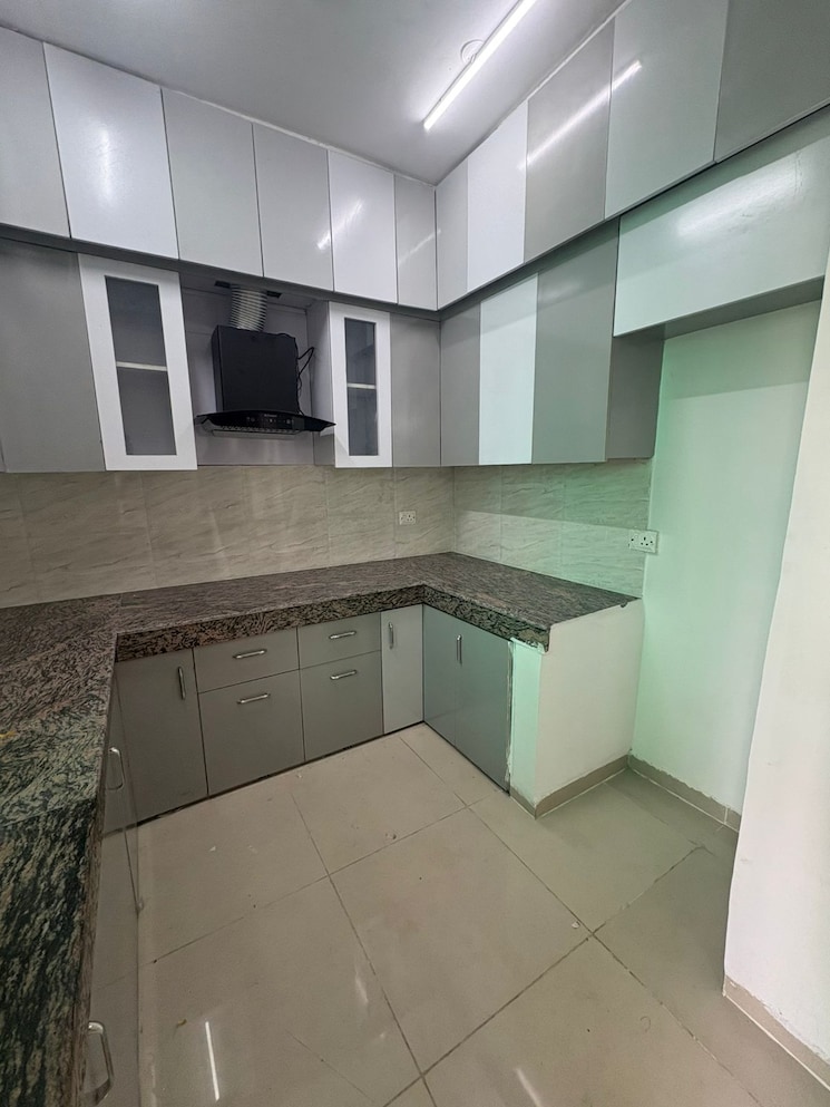 Kitchen, ajnara-homes 3 Bedroom 1710 Sq.Ft. Apartment In Sector 16b Greater Noida Greater Noida 8847486