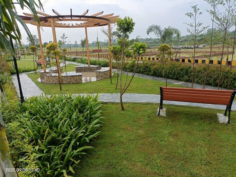 Garden, kisan path  10012 Sq.Ft. Plot In Kisan Path Lucknow 8847491