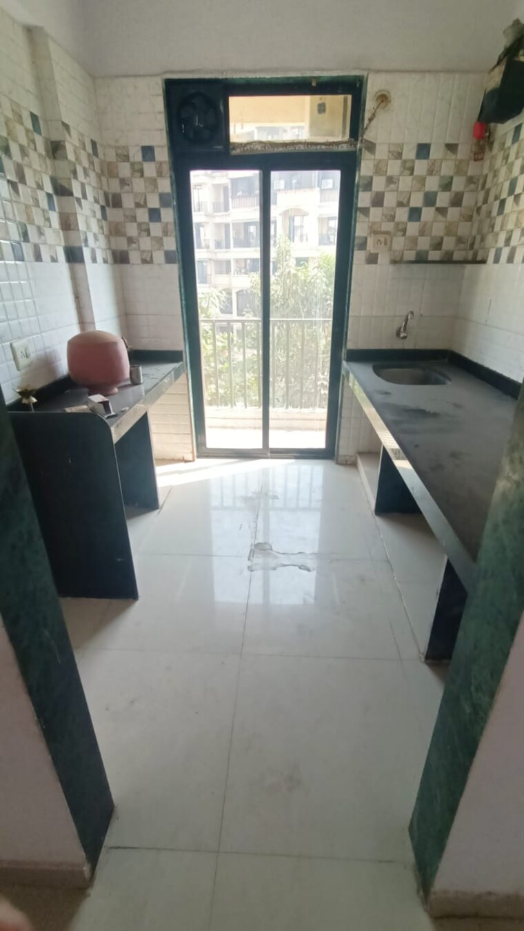 Kitchen, kohinoor-castles 1 Bedroom 605 Sq.Ft. Apartment In Ambernath Thane 8847507