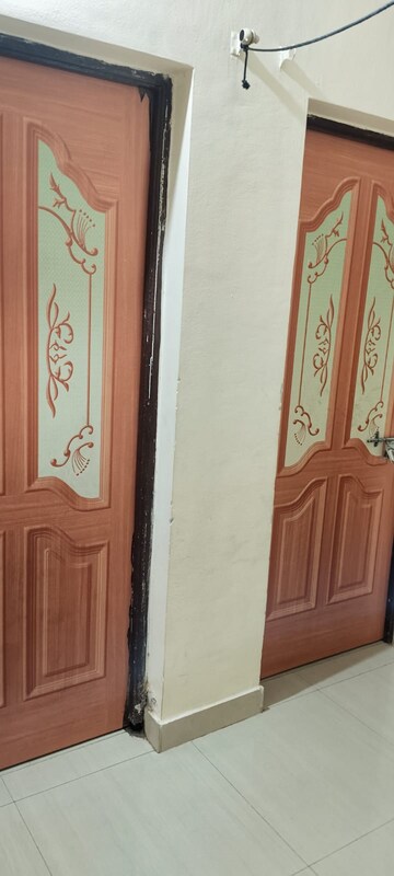 Building Lobby in 2 BHK Independent House at Ghorpadi – for Rent