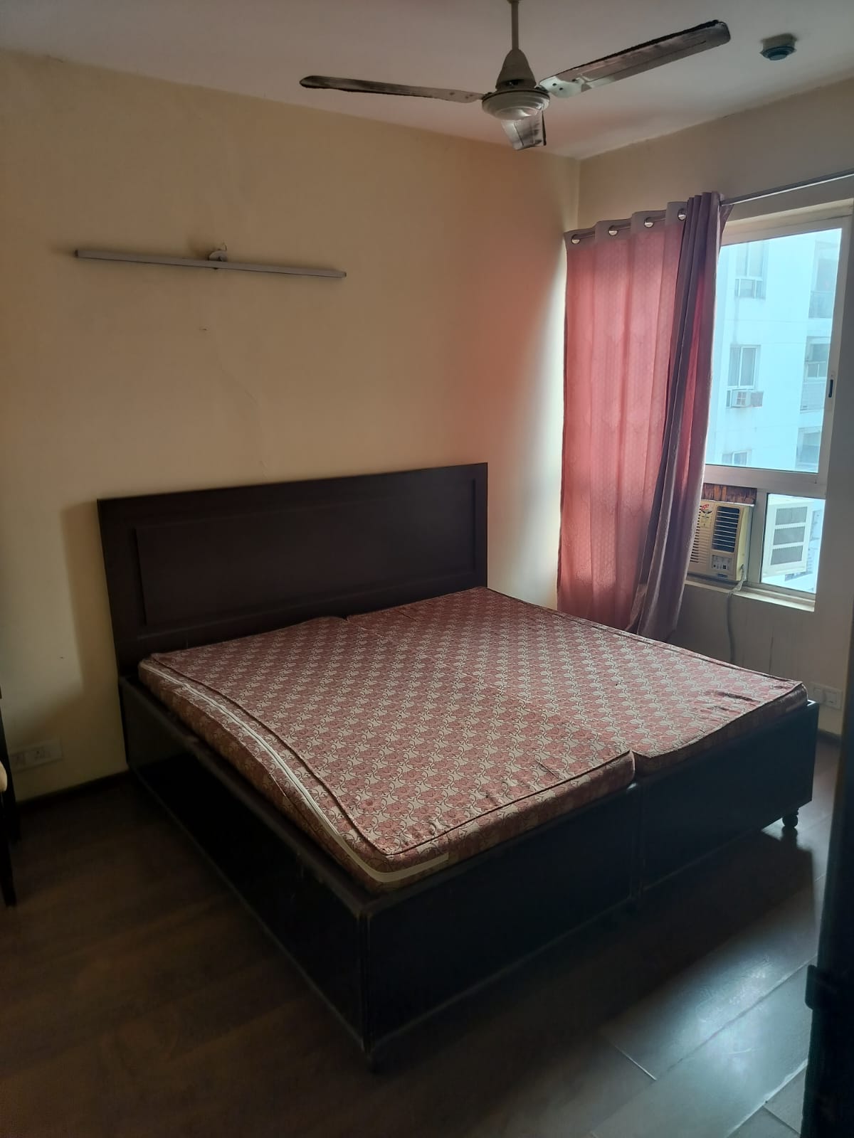 2 BHK Builder Floor For Rent in Deep Homes Sector 73