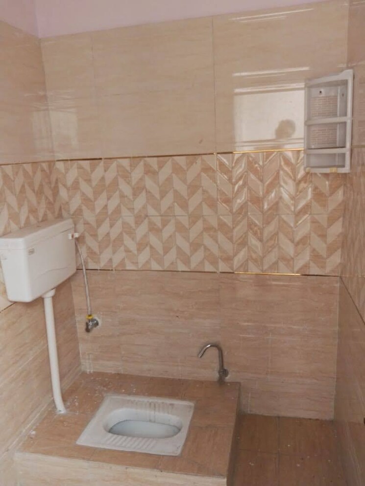 Bathroom, bella-homes 3 Bedroom 1800 Sq.Ft. Apartment In Central Derabassi Chandigarh 8847566