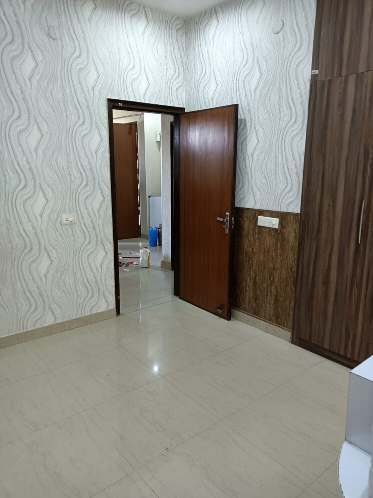 Room, bella-homes 3 Bedroom 1800 Sq.Ft. Apartment In Central Derabassi Chandigarh 8847566