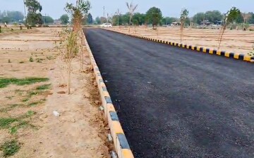Land For Sale in Gautam Buddha University