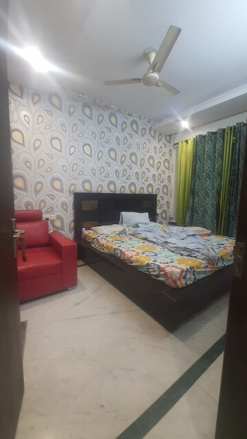 Bedroom in 3 BHK Builder Floor at Unitech South City II, Sector 50 – for Sale